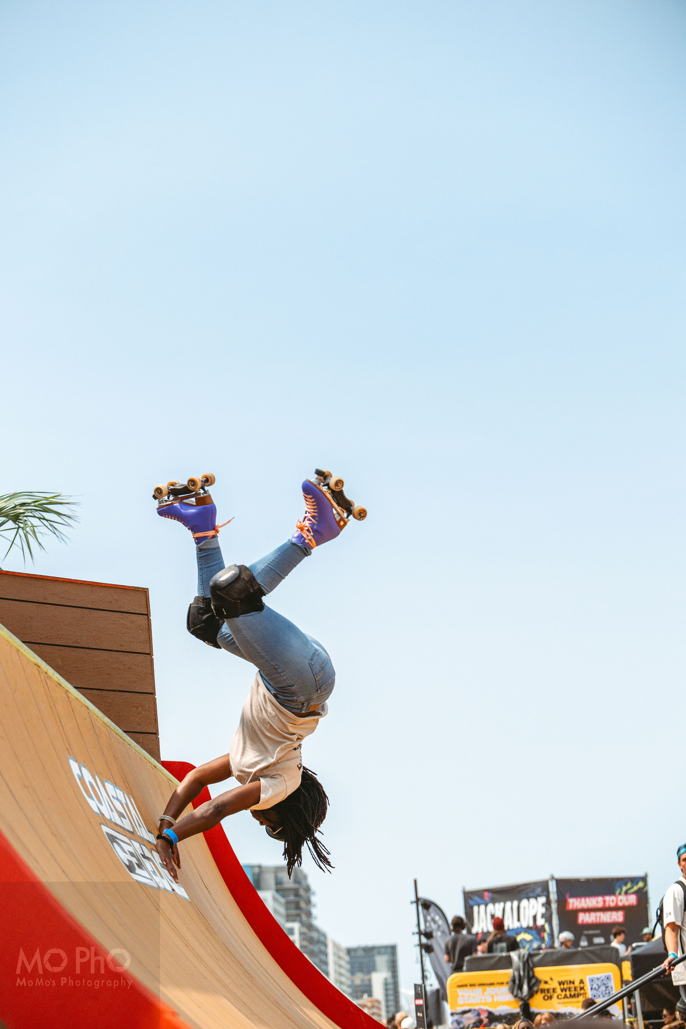 Handstand roller skate trick Super Girl Fest Virginia Beach